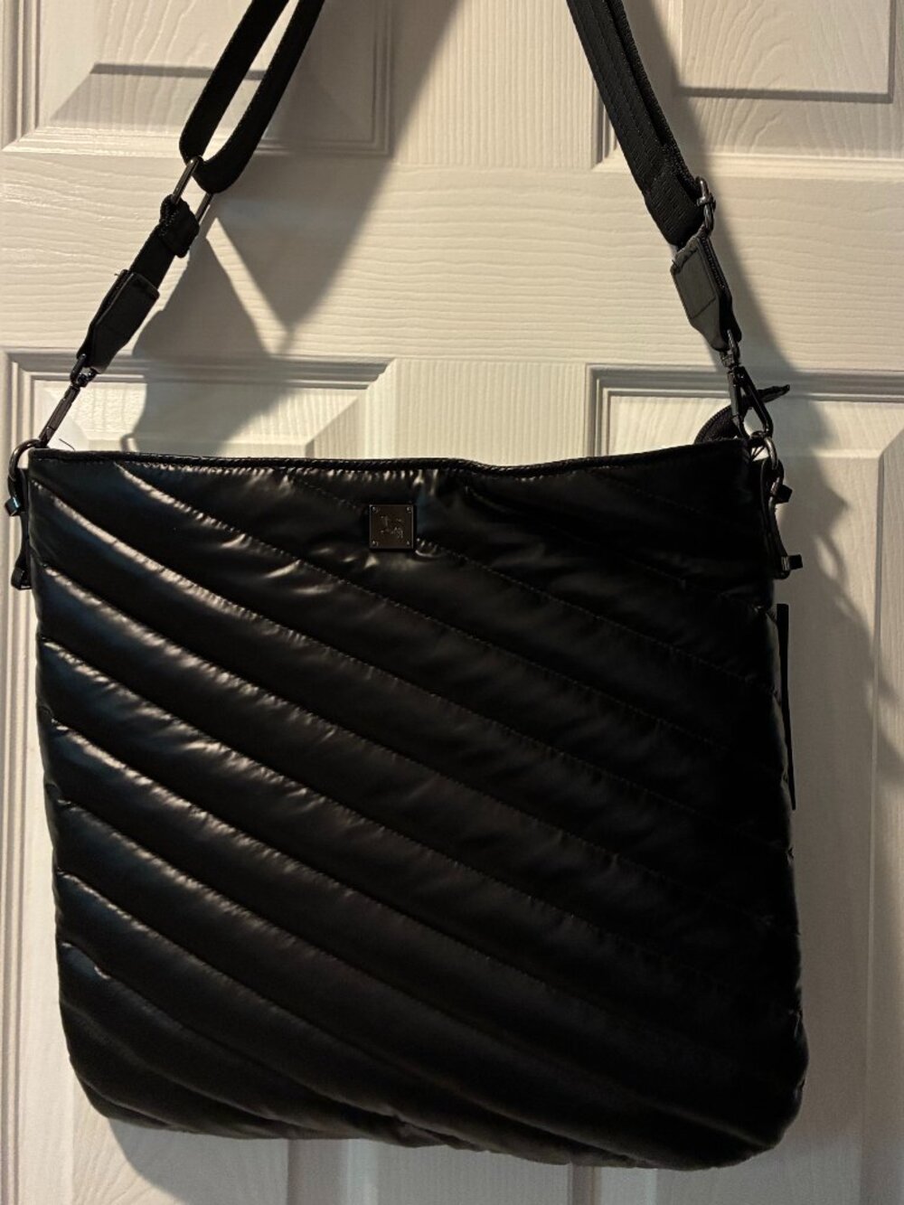 THINK ROYLN Westwood Crossbody NWT Black with 3 detachable straps